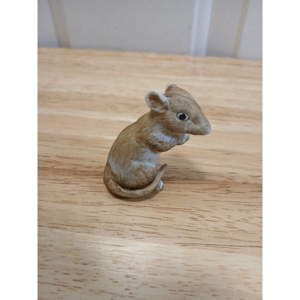 Little Critterz Mouse Kangaroo Rats Set of 2 Ceramic Brown Mice